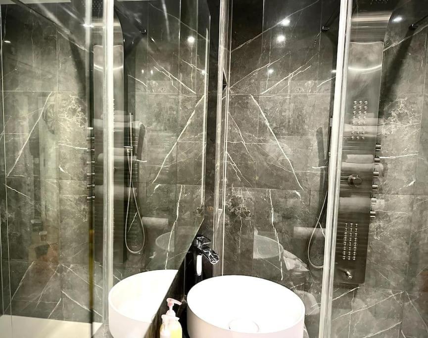 Stunning Luxury Croydon Apartment Gatwick Airport Close 普尔雷 外观 照片